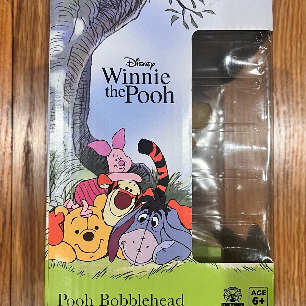 New Disney Winnie the Pooh Bobblehead 5" Figure - Picture 4 of 9